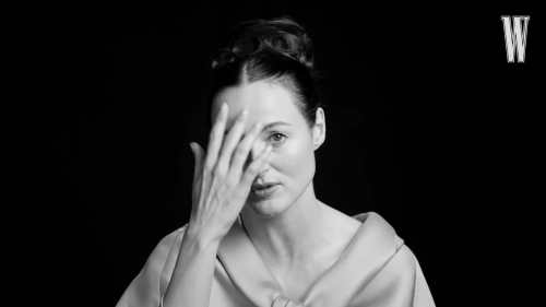 W_Magazine_Screen_Tests_0294.jpg