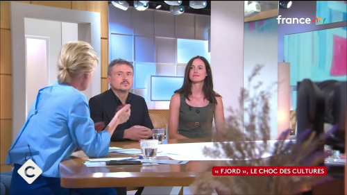 C_a_vous_0607.jpg
