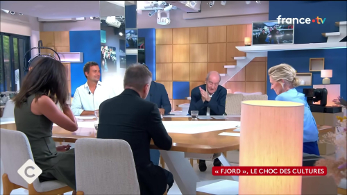 C_a_vous_0721.jpg