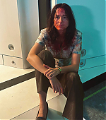 002.jpg